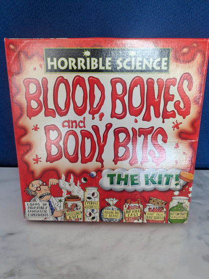 Horrible Science Blood, Bones and Body Bits - The Kit