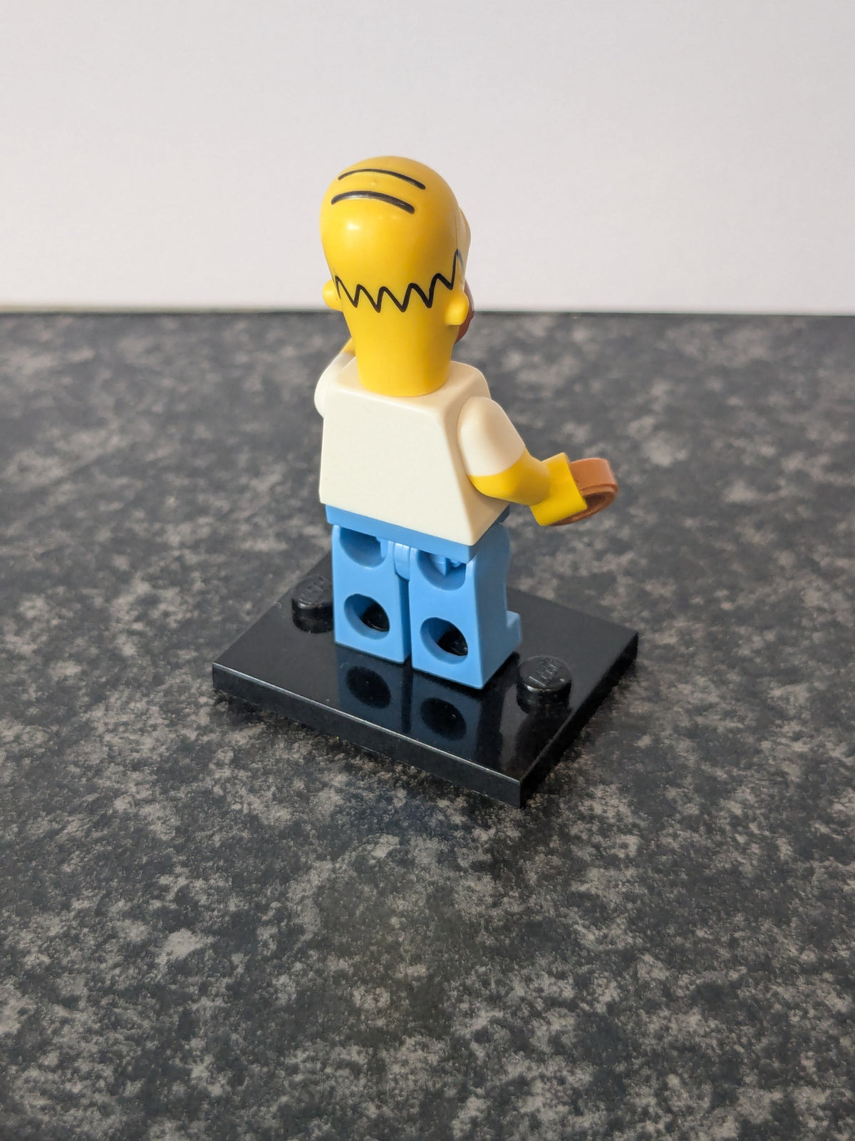 71005 The Simpsons Series 1 Minifigures 2014 - Homer Simpson