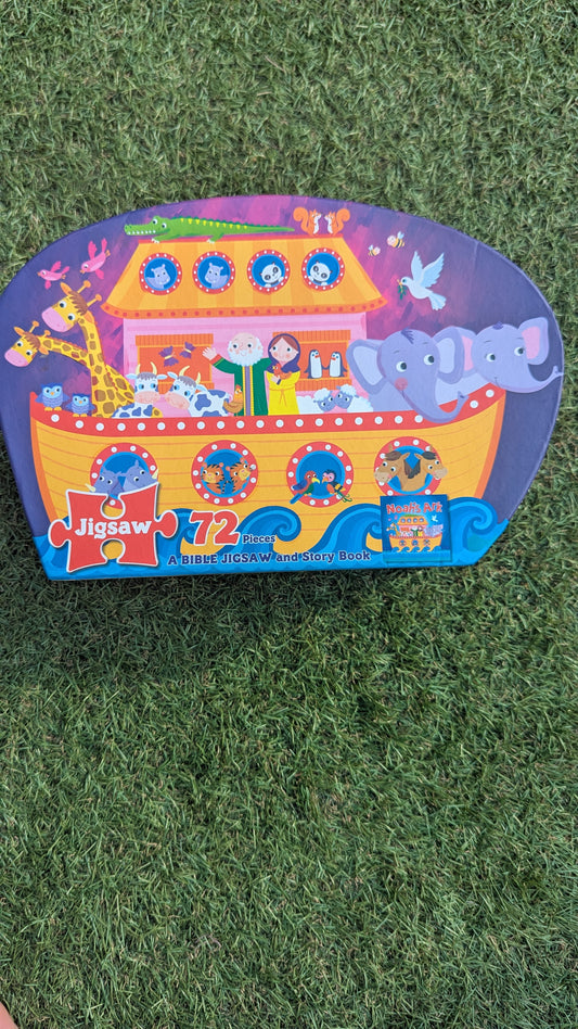A bible jigsaw and story box