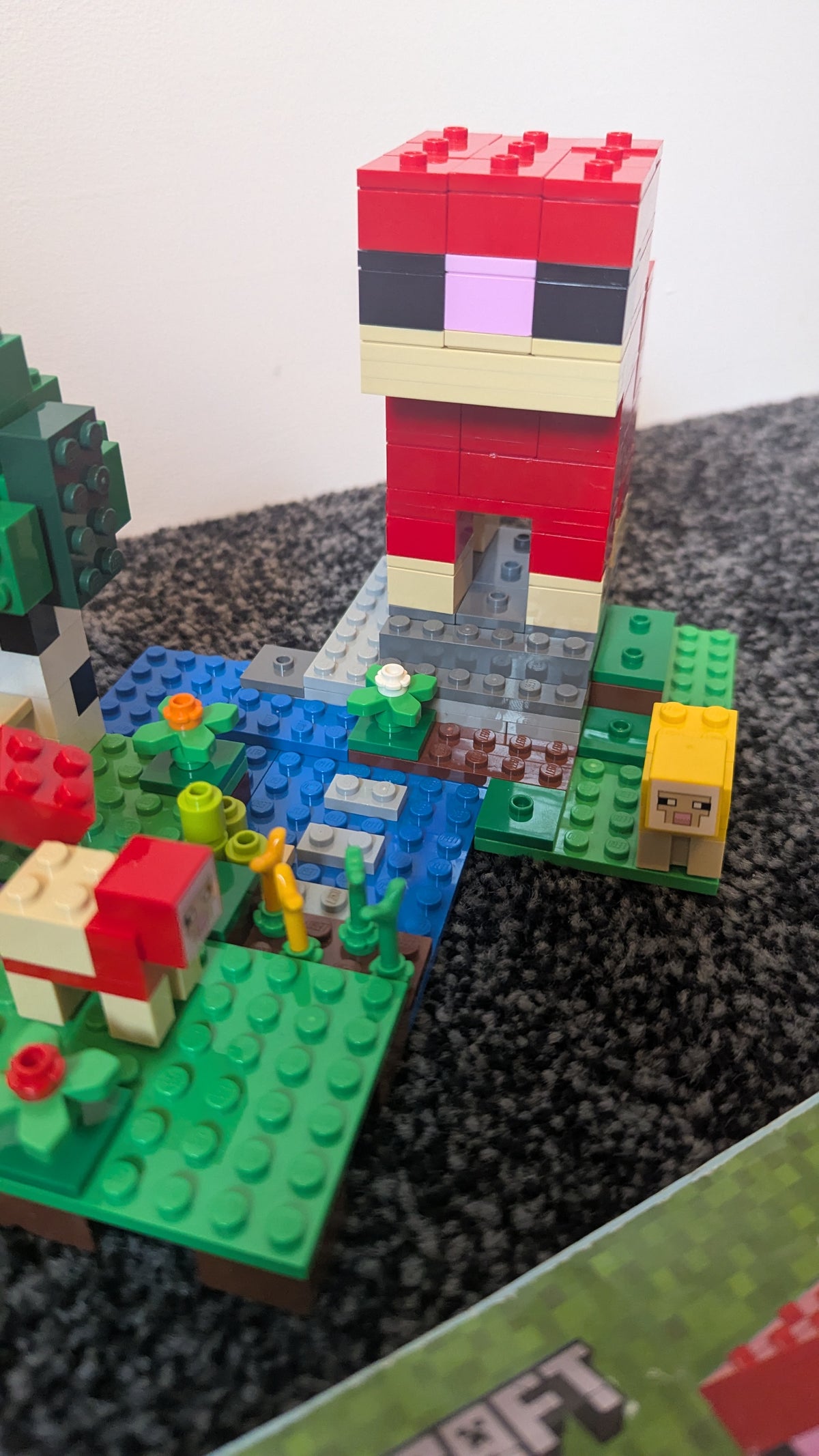 Lego Minecraft 21153 The Wool Farm