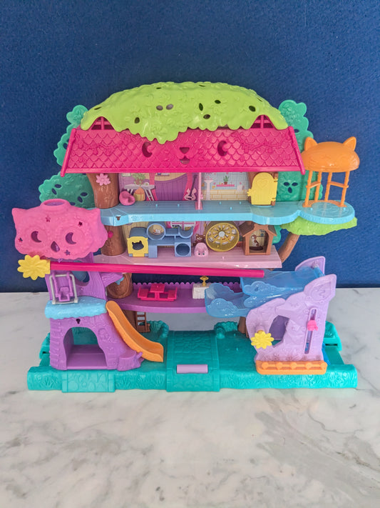 Mattel Polly Pocket Pollyville Pet Adventure Treehouse