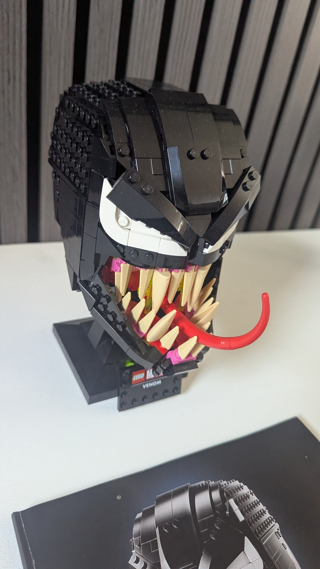 Marvel 76187 Venom