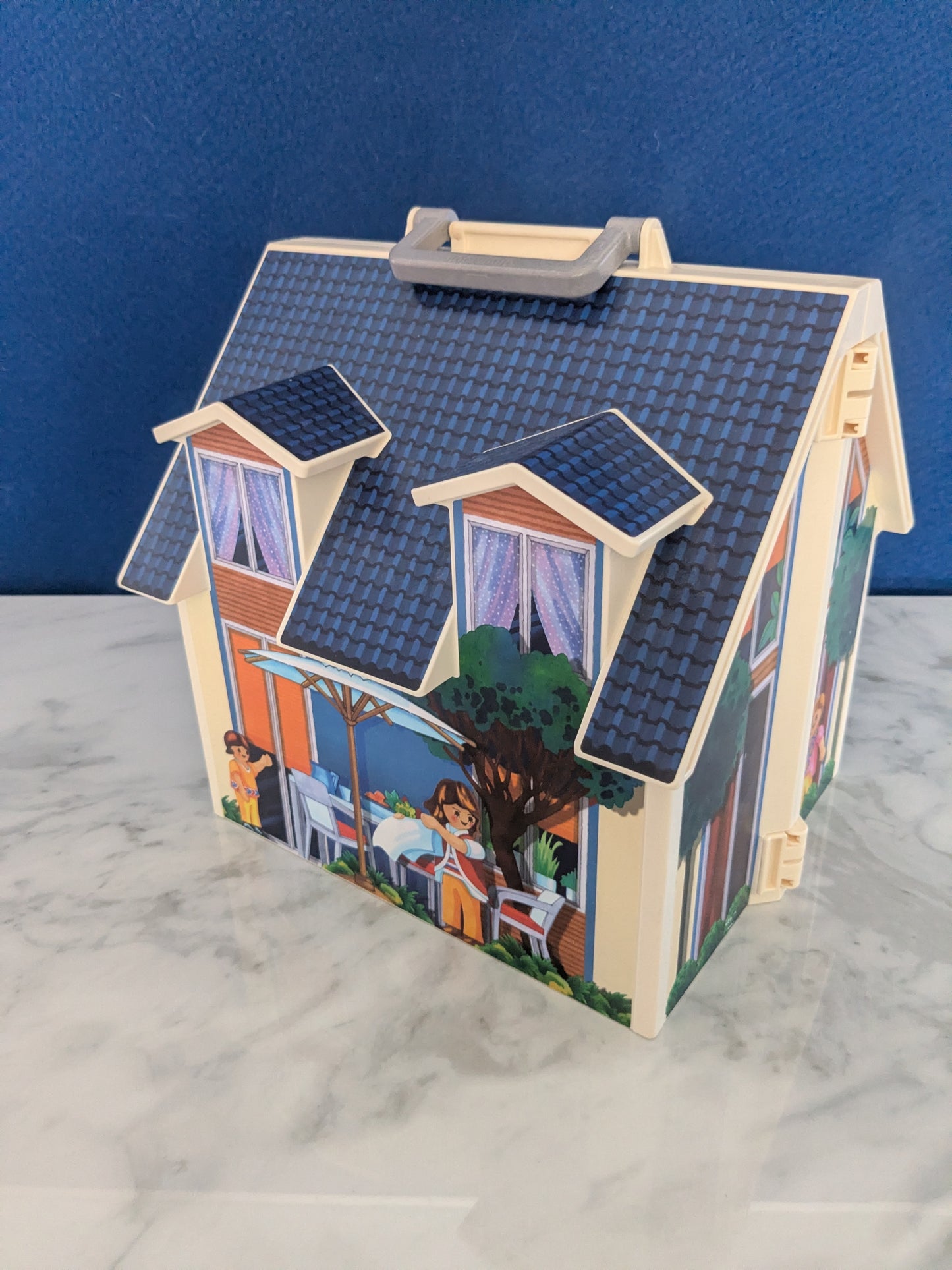 Playmobil 70985 City Life Take Along Dollhouse