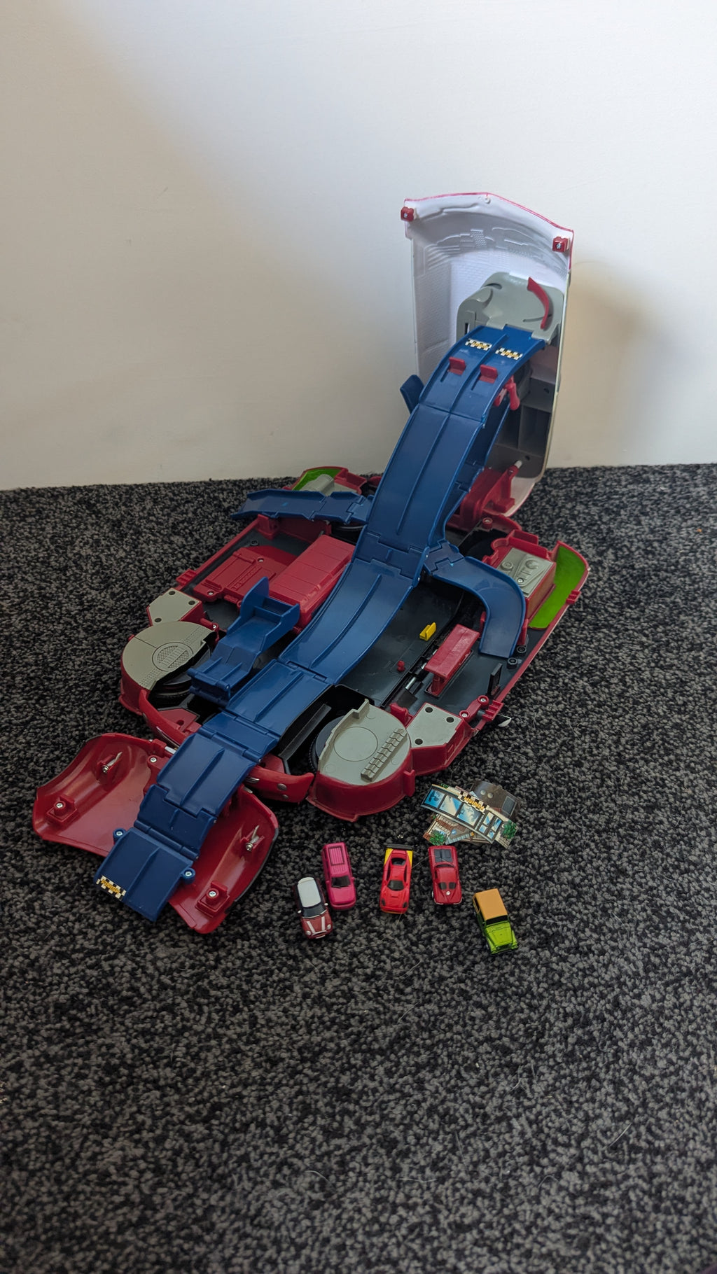 Speedeez Mini Cooper S Race City Playset