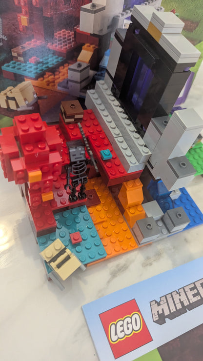 Lego Minecraft 21172 The Ruined Portal