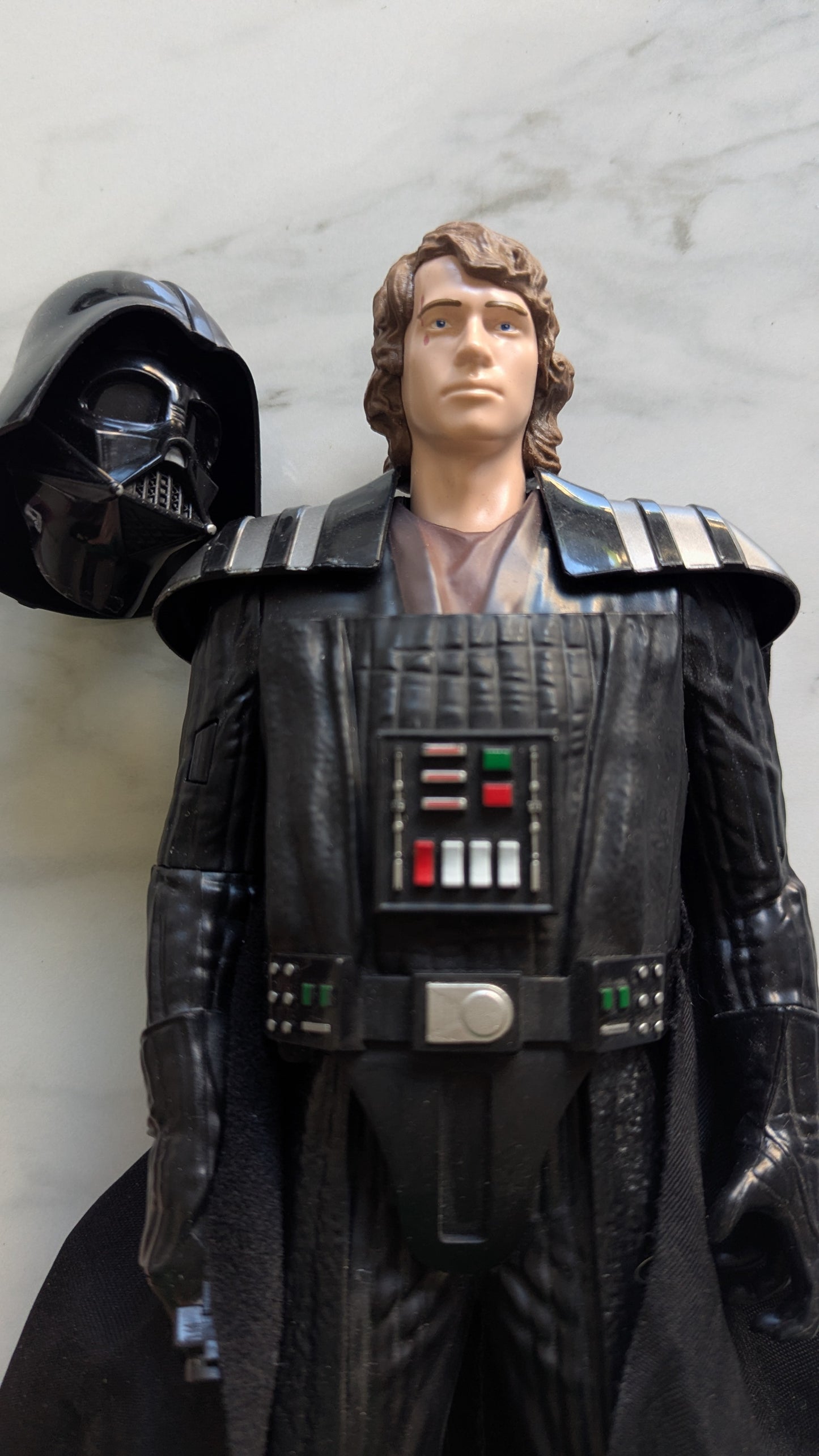 Hasbro Star Wars Anakin Skywalker to Darth Vader 2 In 1 Figures