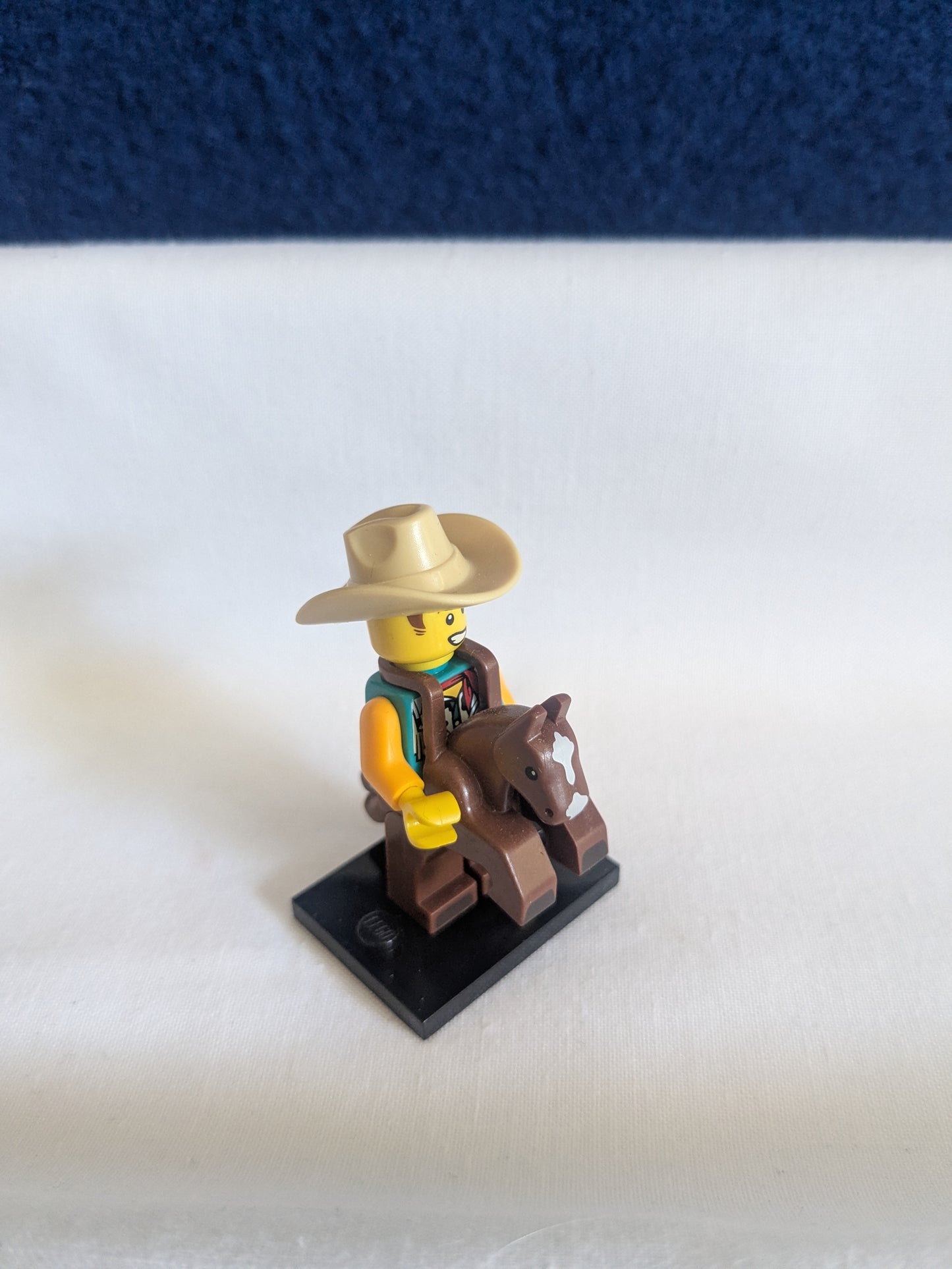Figurine Lego Cowboy Costume Guy (Série 18) 71021-15