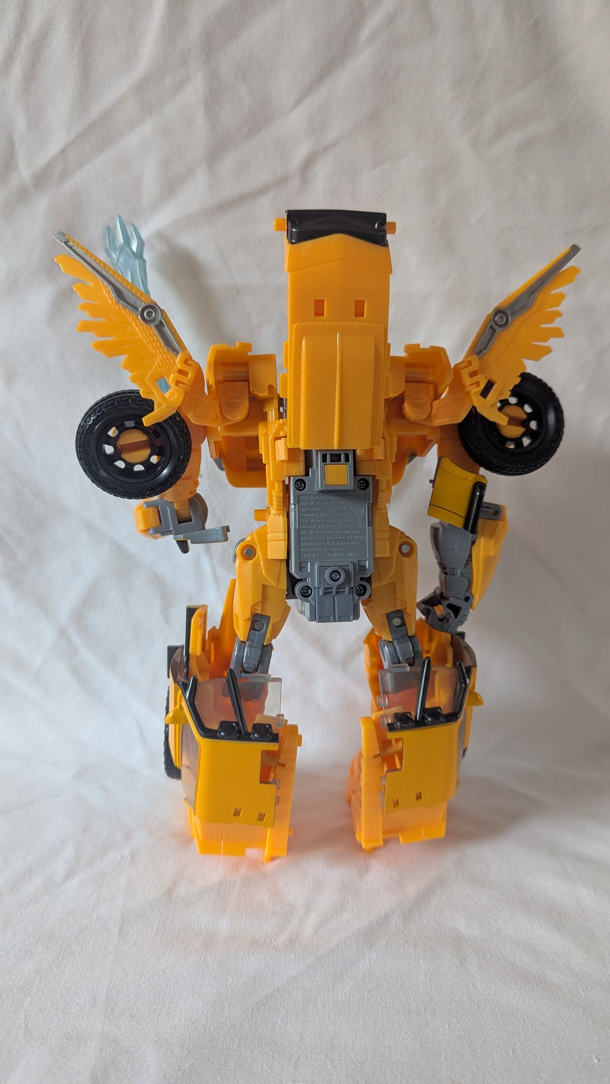 Transformers Rise of the Beasts Beast-mode Bumble Bee 10" Action Figure