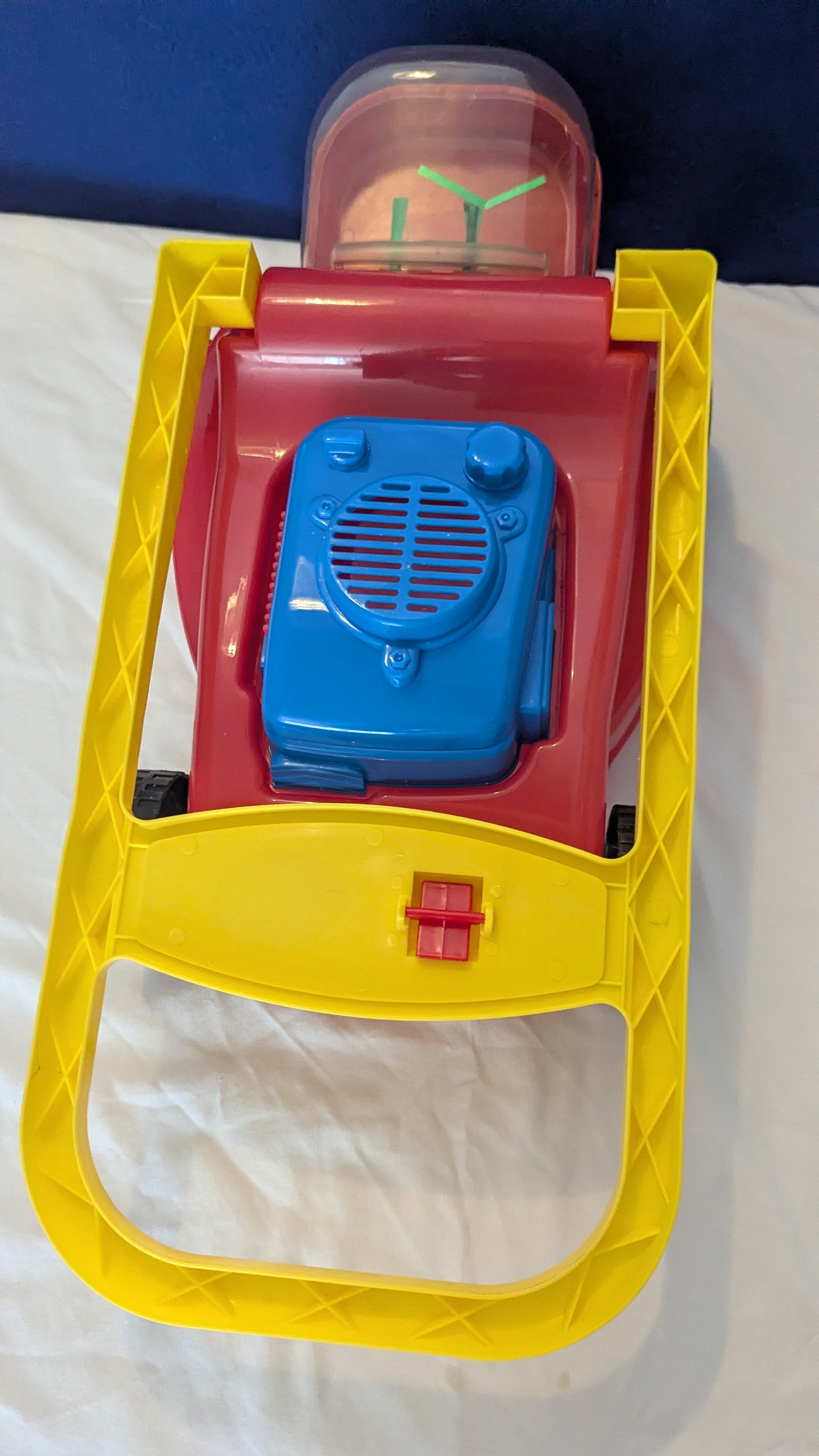 Classic Plastic Play Lawnmower