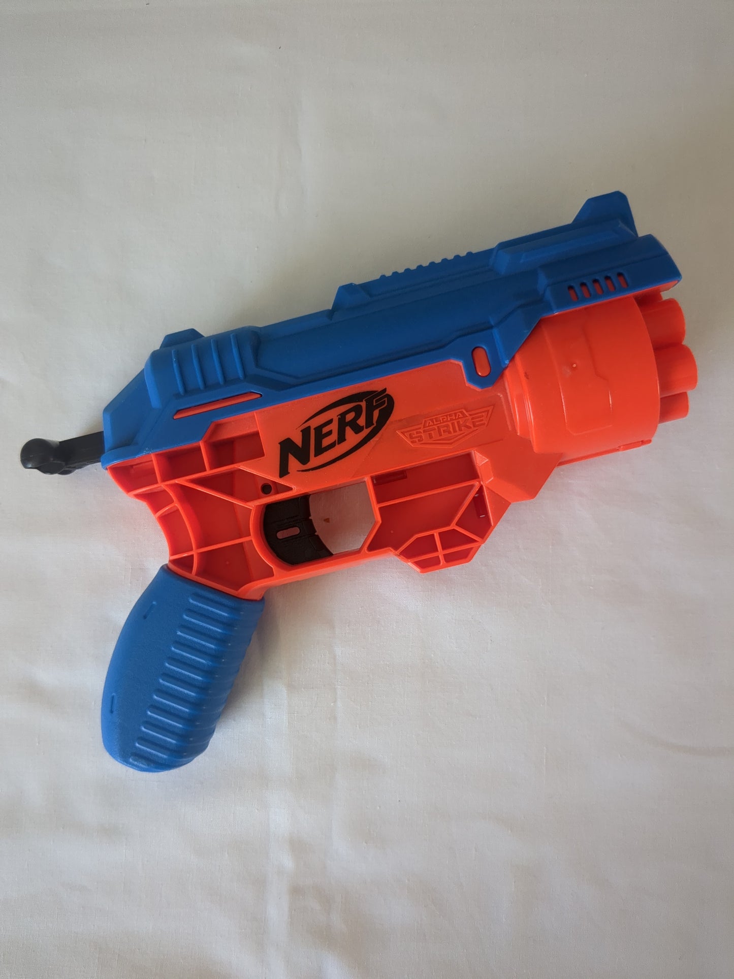 Nerf Alpha Strike Fang QS-4 Blaster