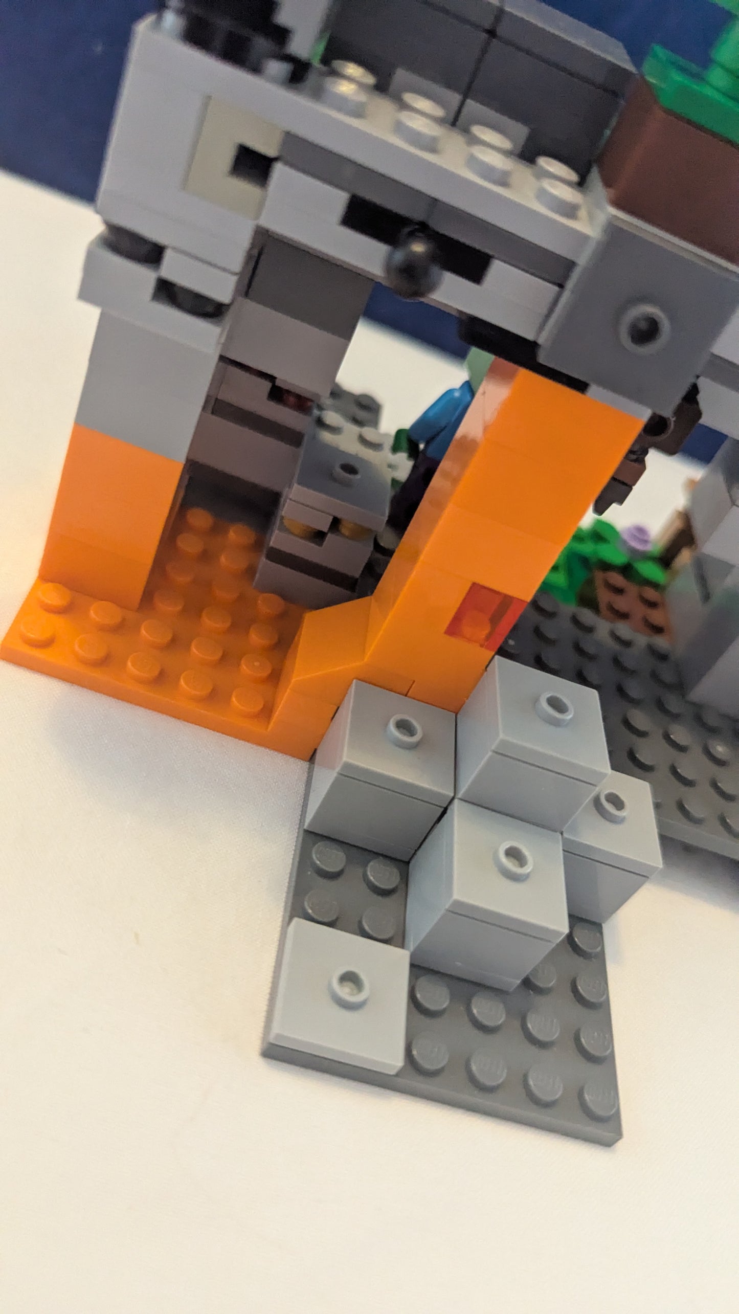 Lego Minecraft 21141 The Zombie Cave