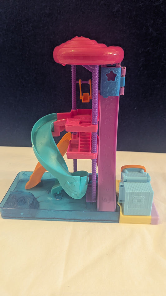 Mattel Polly Pocket Pollyville Super Slidin' Water Park GNG65