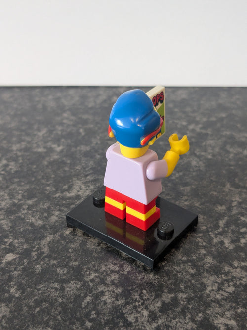 71005 The Simpsons Series 1 Minifigures 2014 - Millhouse Van Houten