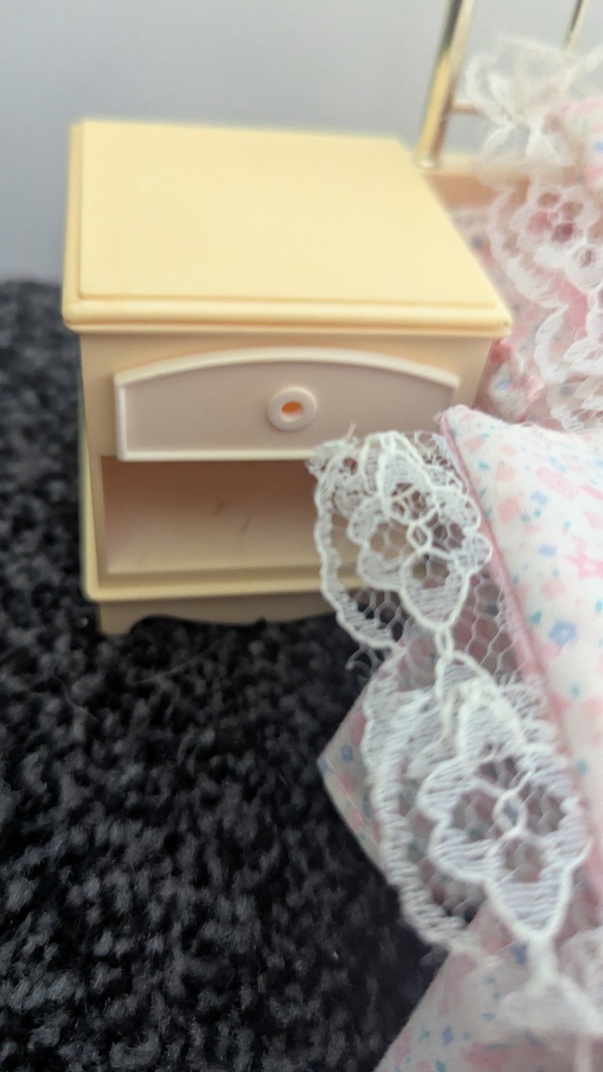 Vintage Sindy Bedroom Furniture Set, Clothes & Accessories